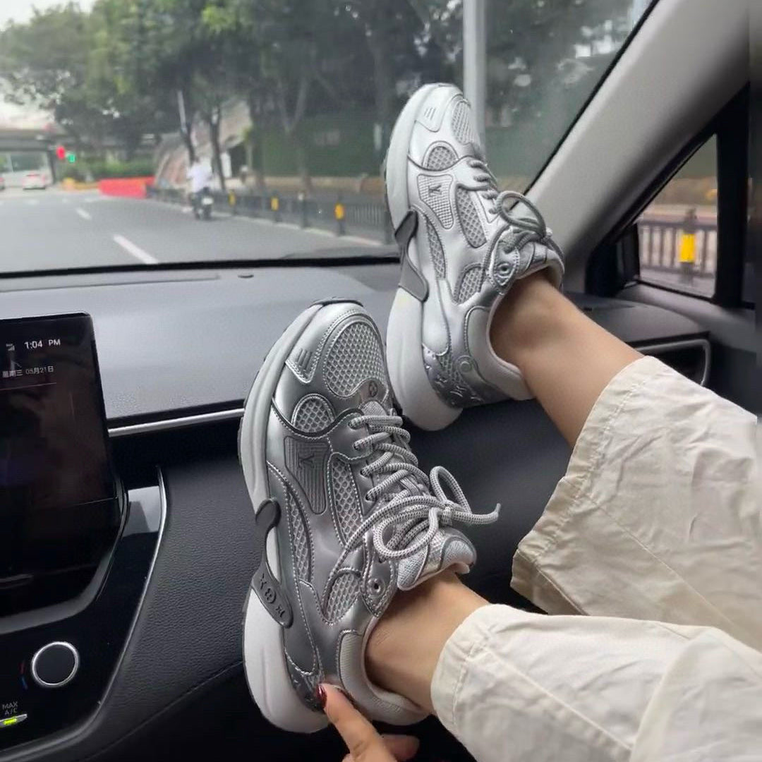 Everyday Leather Sneakers