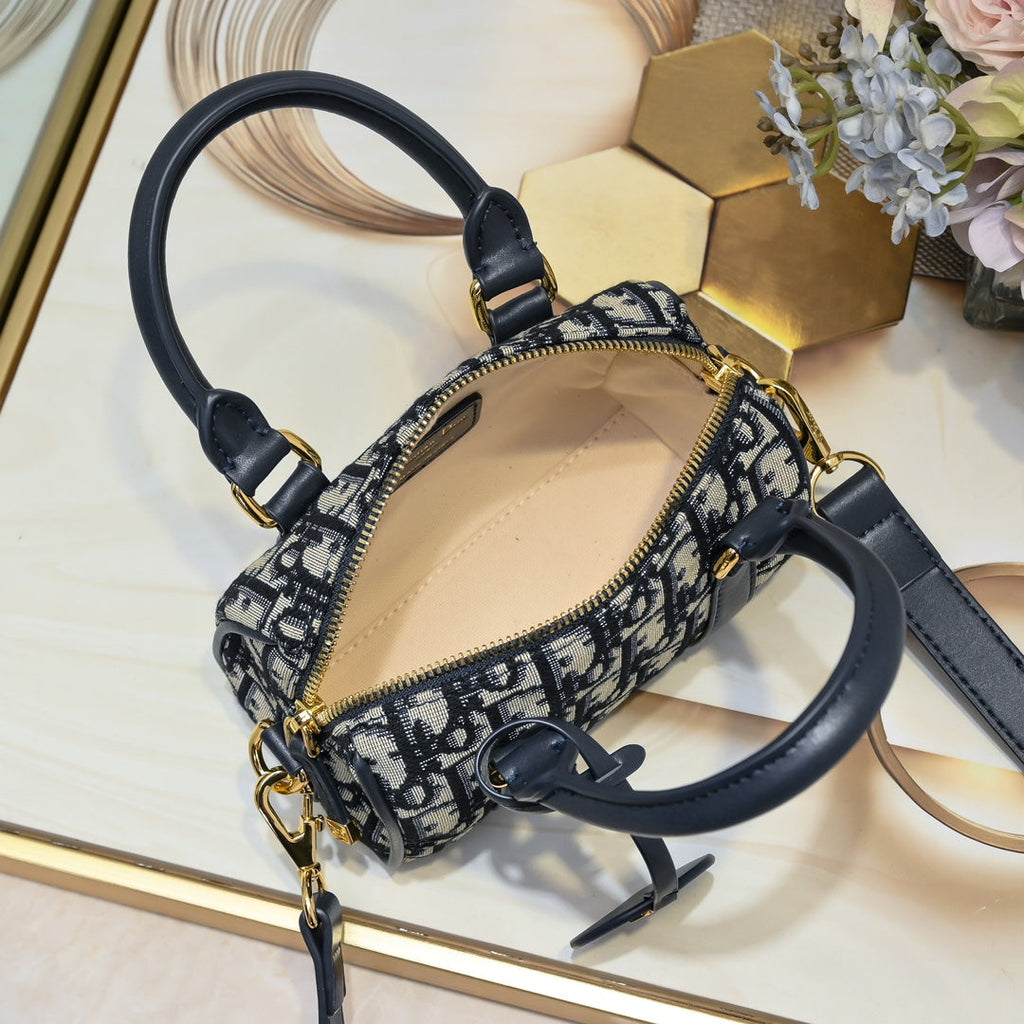 Toujours Shopping Bag